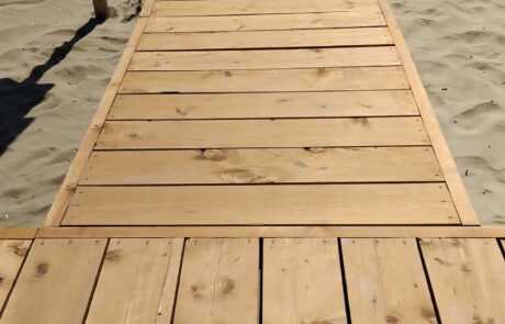 03 – Realizzazione passerelle e strutture accessorie per il progetto Il Mare è di Tutti Fondi – LT